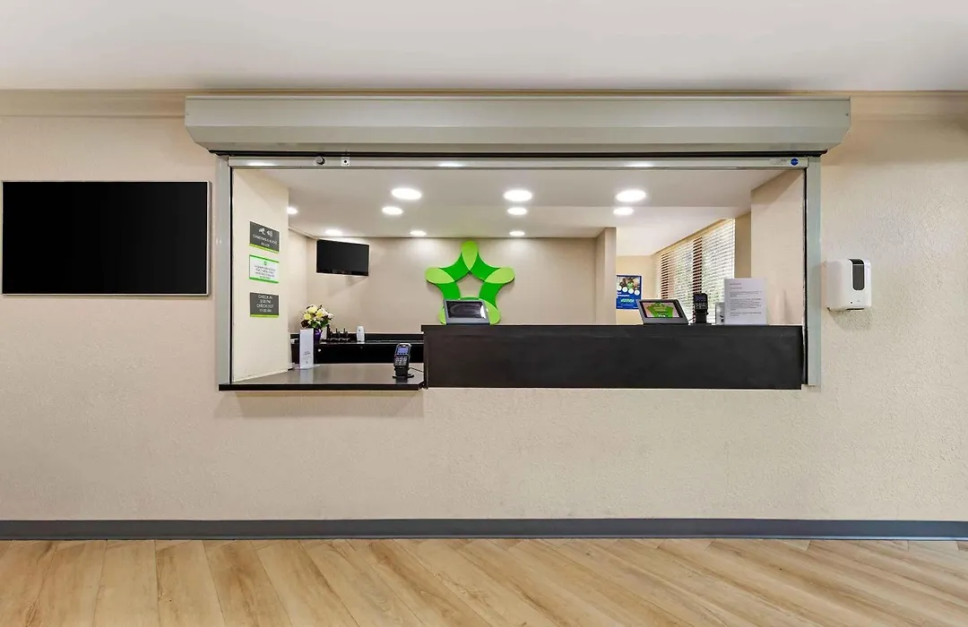 Extended Stay America Suites - Fort Lauderdale - Cypress Creek - Nw 6Th Way-1